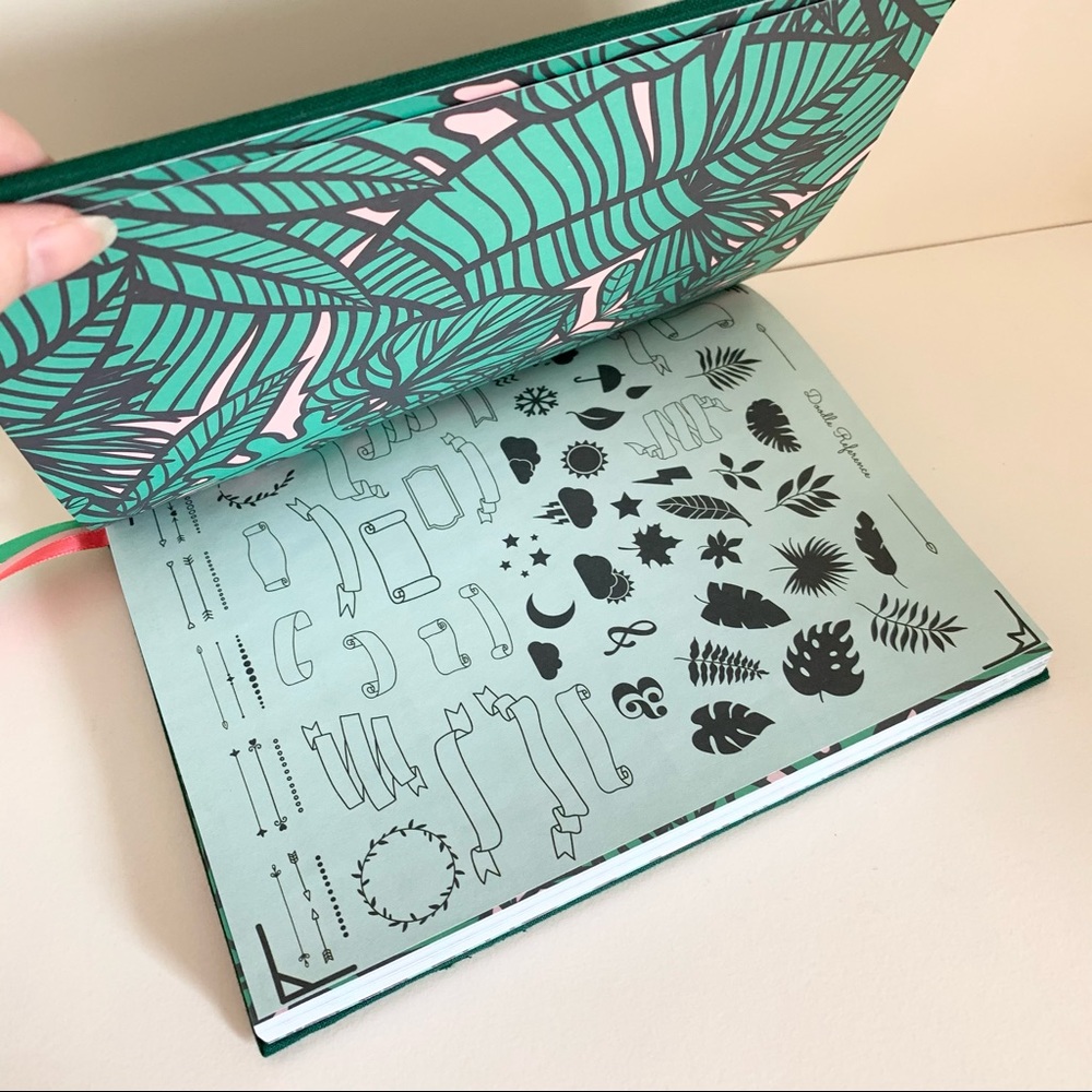 NEW Planner book